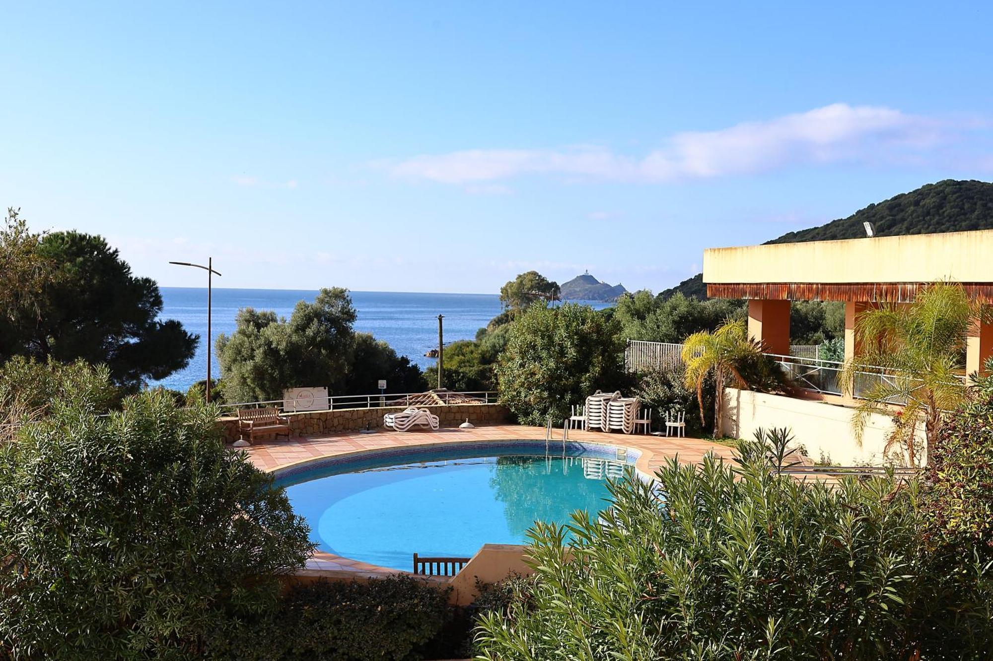 Superbe T2 Vue Mer - Piscine & Plage A 100M Ajaccio  Eksteriør bilde
